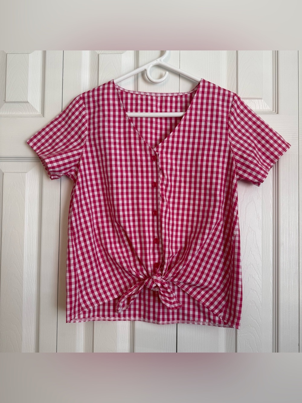 Women’s Pink Gingham Button-Front Tie Hem Top